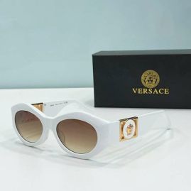 Picture of Versace Sunglasses _SKUfw55113795fw